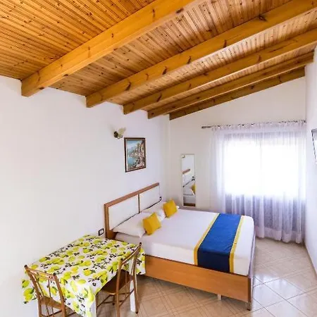 Vila Toskaj Vlore Exterior photo